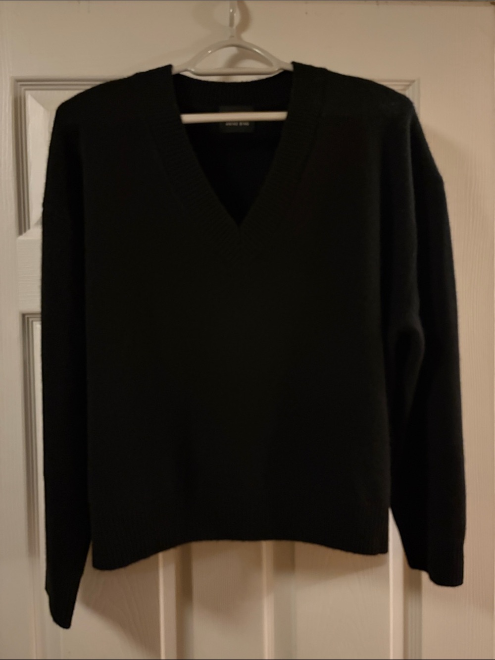 Anine Bing Black Lee V Neck cashmere sweater